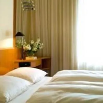 Aparthotel Nh 4*