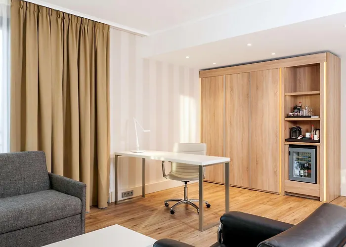 Nh Lejlighedshotel 4*