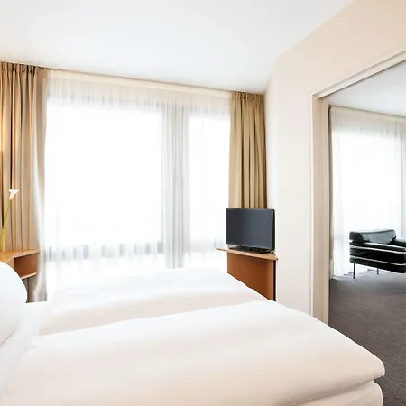 Apartahotel Nh 4*