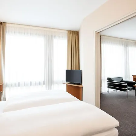 إن إتش 4*