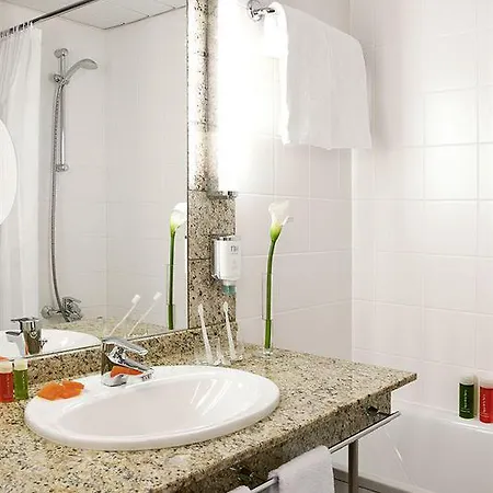 Nh Apartahotel 4*