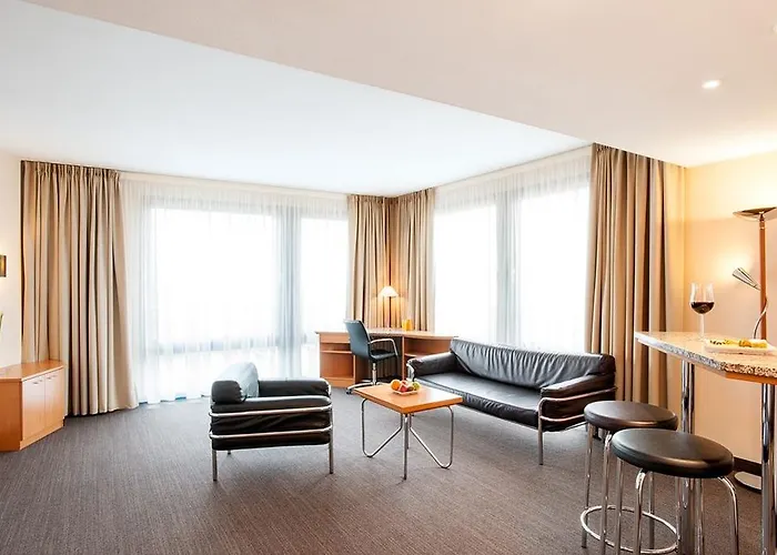 Nh多特蒙德酒店 4*